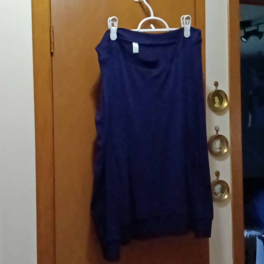 Off shoulders navy blue long sleeve top from YSUOKOW ( 2 for 25$)